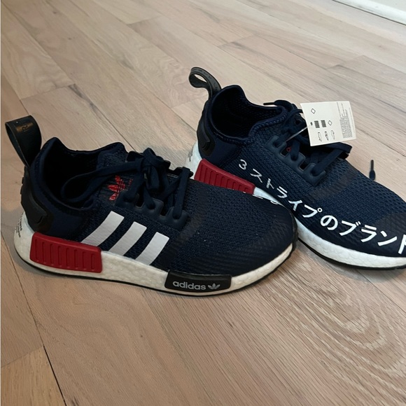 Adidas Originals NMD-R1 Sneaker Unisex Children’s Sz 4.5 NWT - Picture 1 of 9